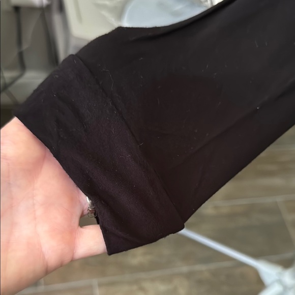 Jolt Black Sheer Cropped Blouse - Picture 3 of 7